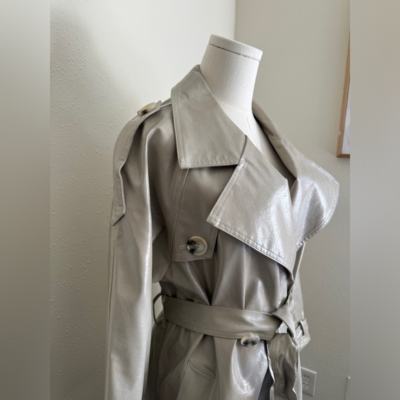 MEOTINE BOBBY TRENCH VEGAN LEATHER - LIGHT GREY - Picture 3 of 13